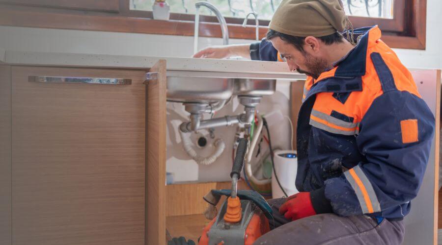 Local water heater installation in San Ygnacio, TX